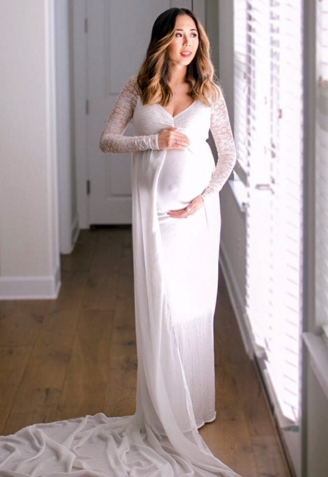 lace maternity wedding dress