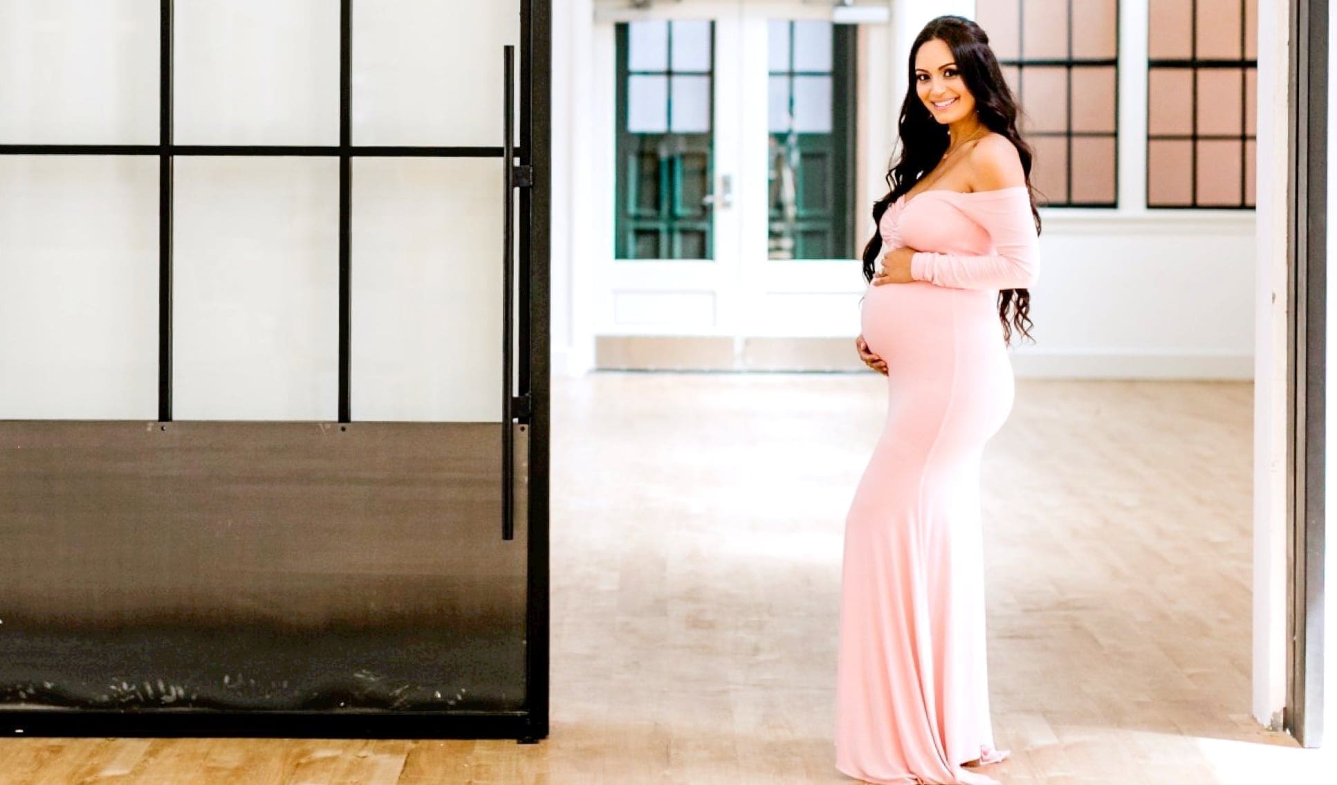 the perfect baby shower gown