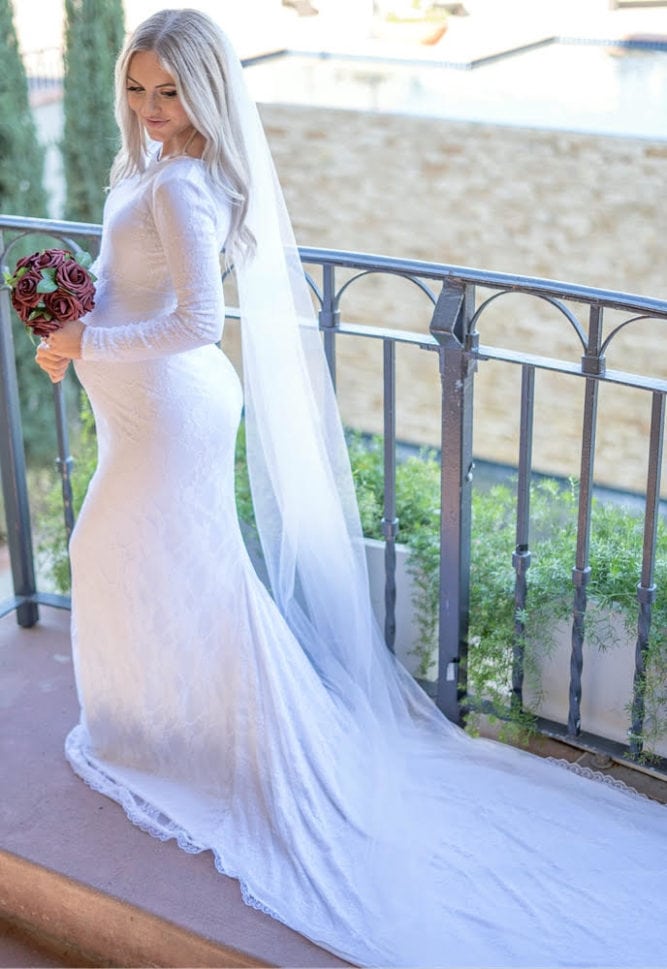 pregnancy wedding gown