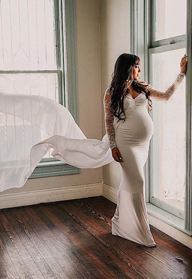 lace maternity wedding dress