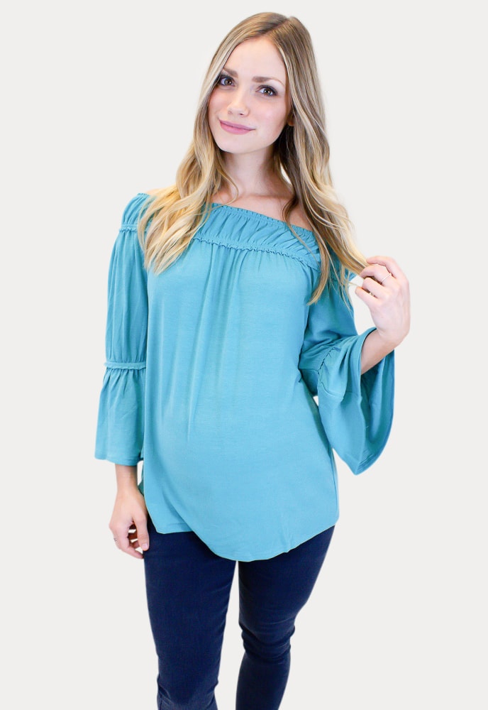 nursing friendly outfits