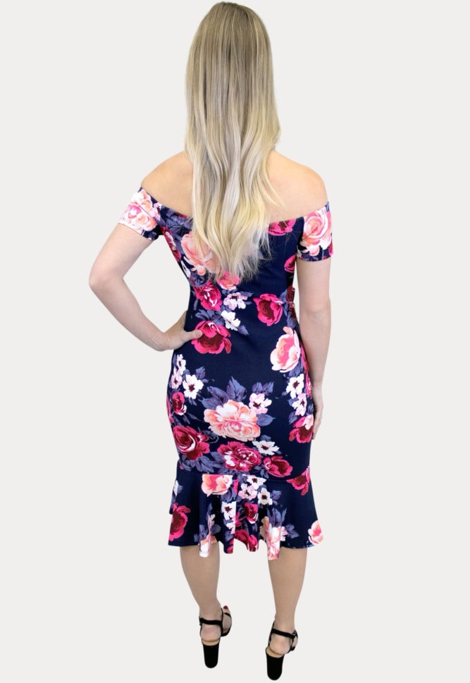 gender reveal maternity dress