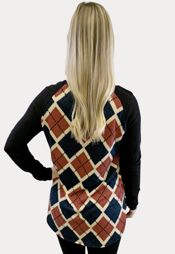geometric plaid pregnancy top