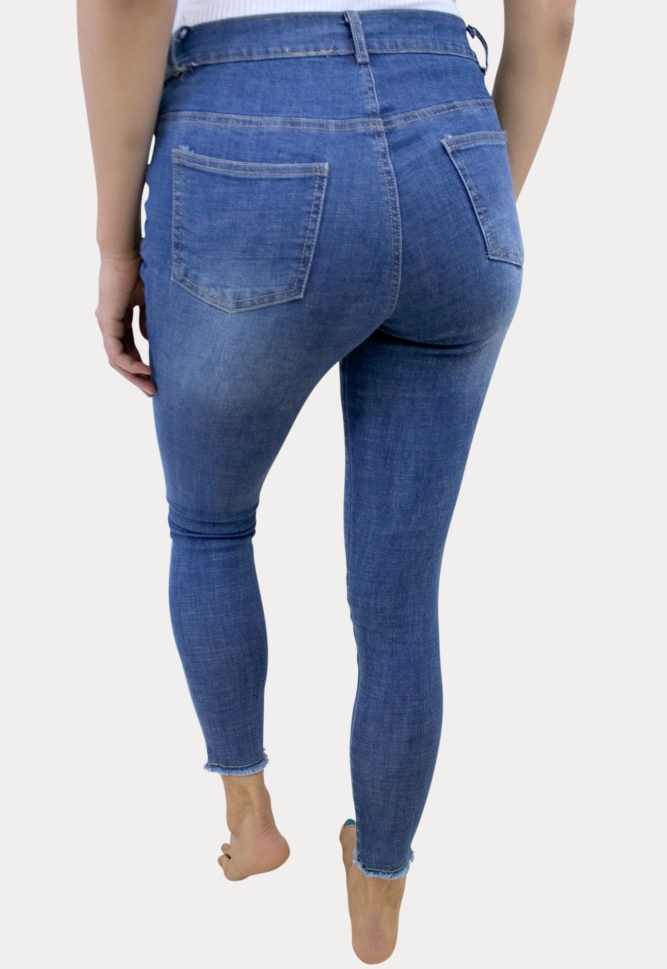 distressed maternity jeans