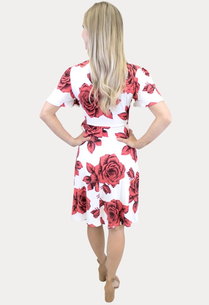 sweetheart wrap maternity dress