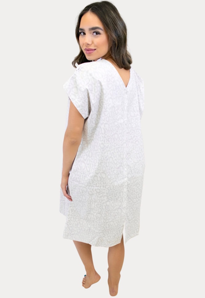 hospital birthing gown
