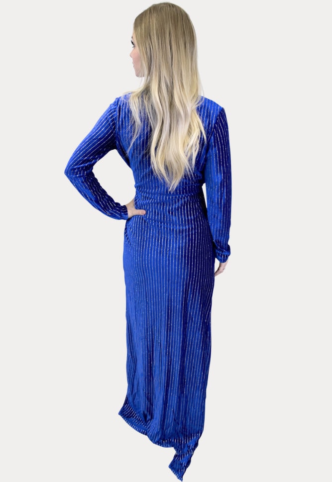 elegant maternity maxi dress