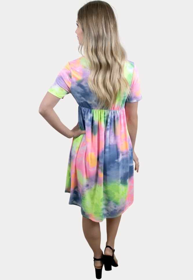 bright tie dye maternity dress