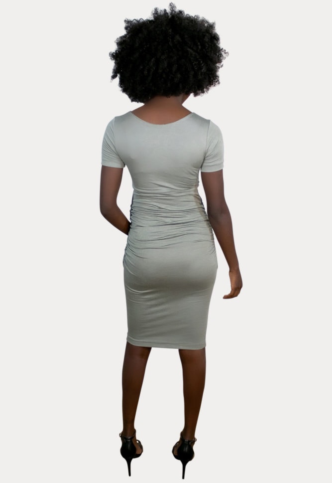 short sleeve sweetheart maternity dress