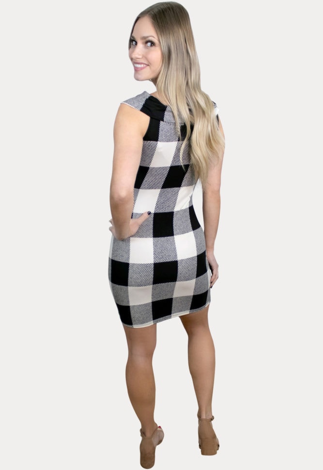 sleeveless plaid maternity dress