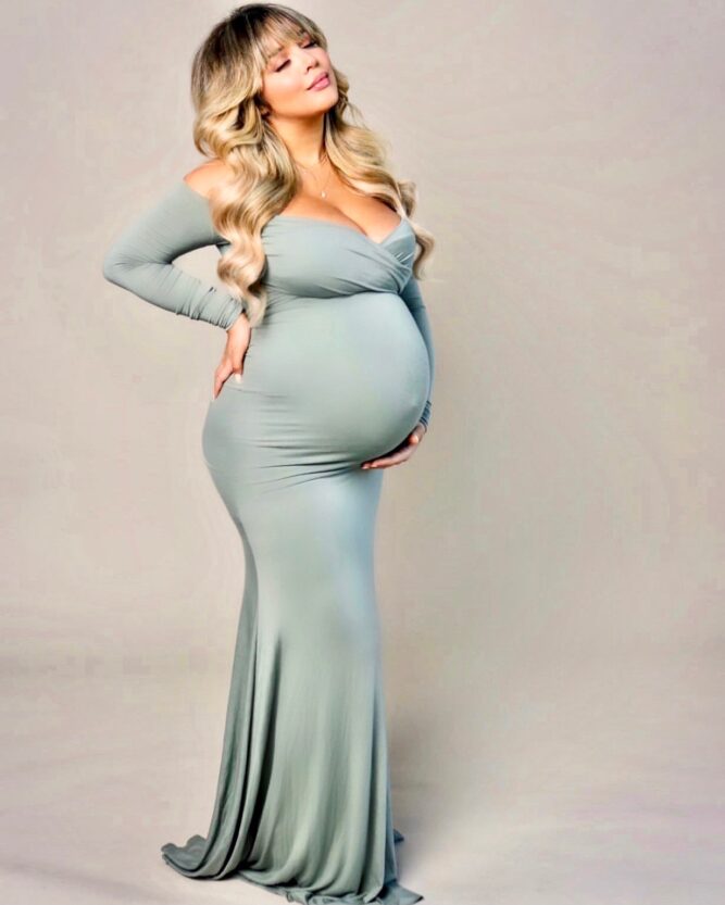 maternity studio gown