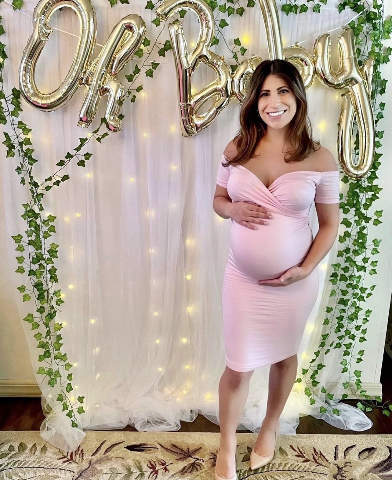 Blush Pink Off the Shoulder Sweetheart Maternity Dress with Short Sleeves 